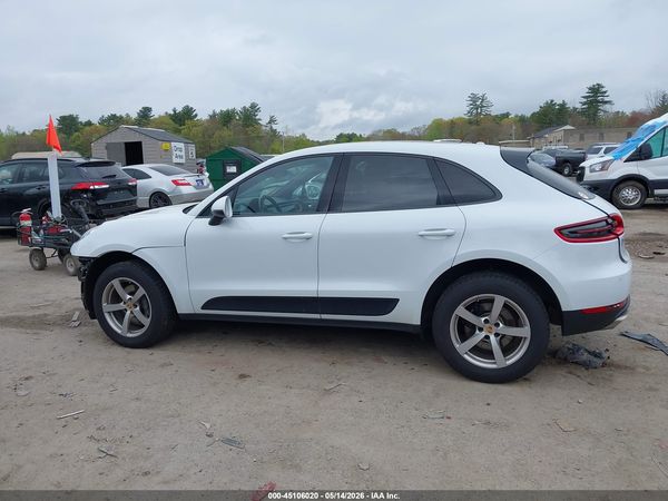 2018 PORSCHE MACAN