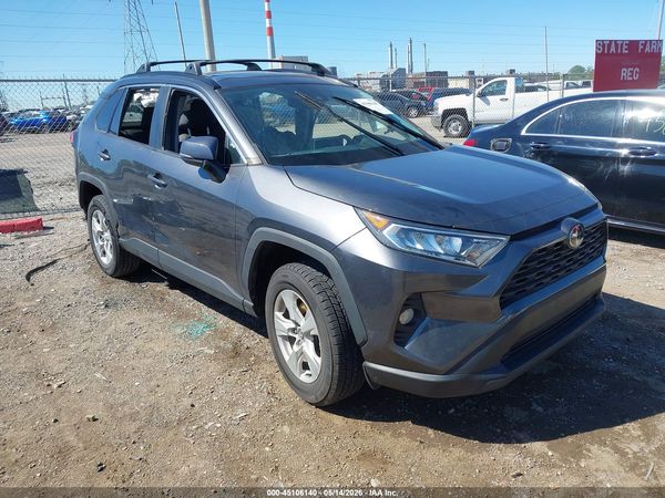 2020 TOYOTA RAV4 XLE — I1