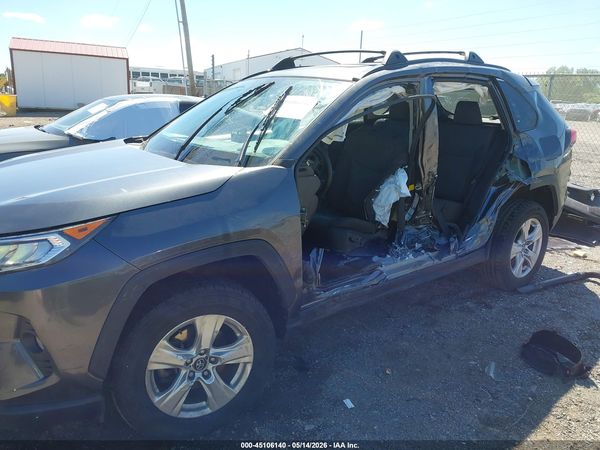 2020 TOYOTA RAV4 XLE — I6