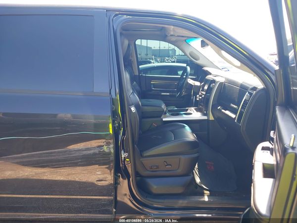 2016 RAM 1500 LARAMIE