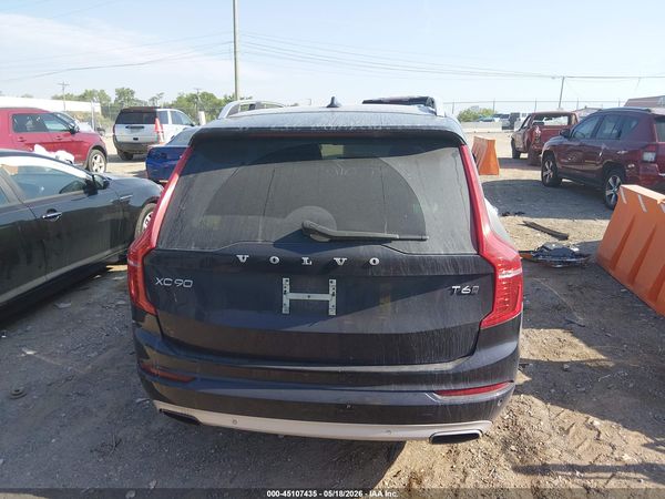 2017 VOLVO XC90 T6 MOMENTUM