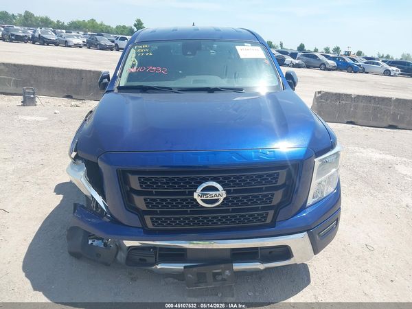 2022 NISSAN TITAN