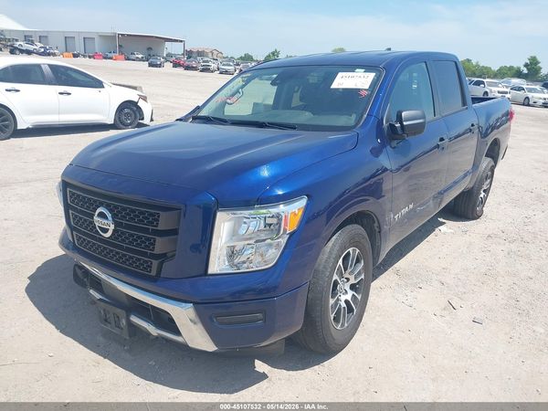 2022 NISSAN TITAN