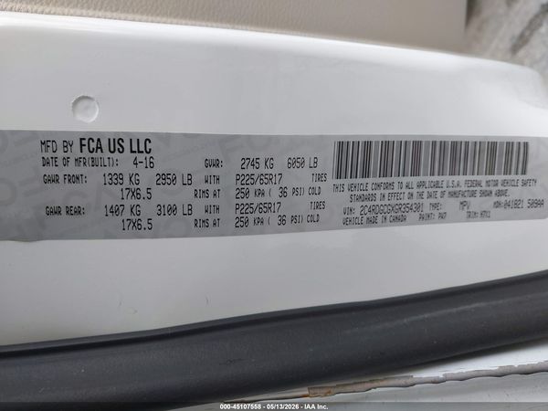 2016 DODGE GRAND CARAVAN SXT — I9