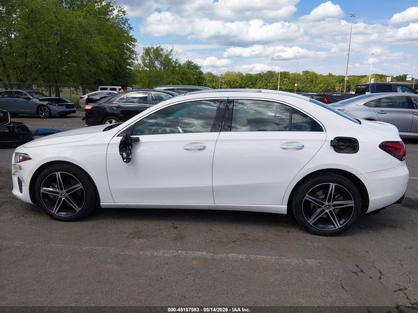 2021 MERCEDES-BENZ A 220 4MATIC