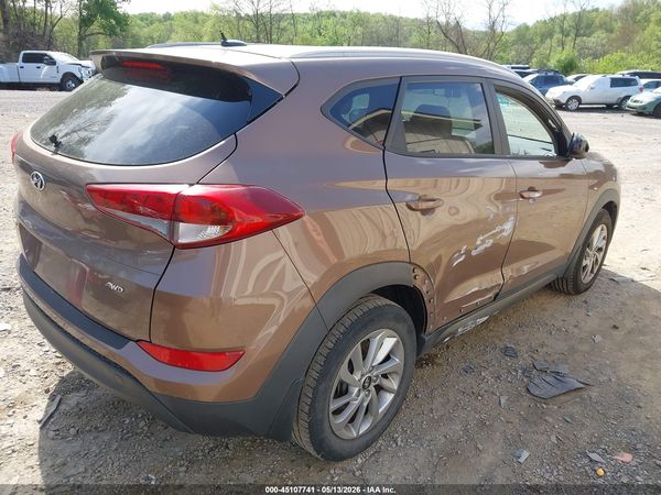 2016 HYUNDAI TUCSON SE