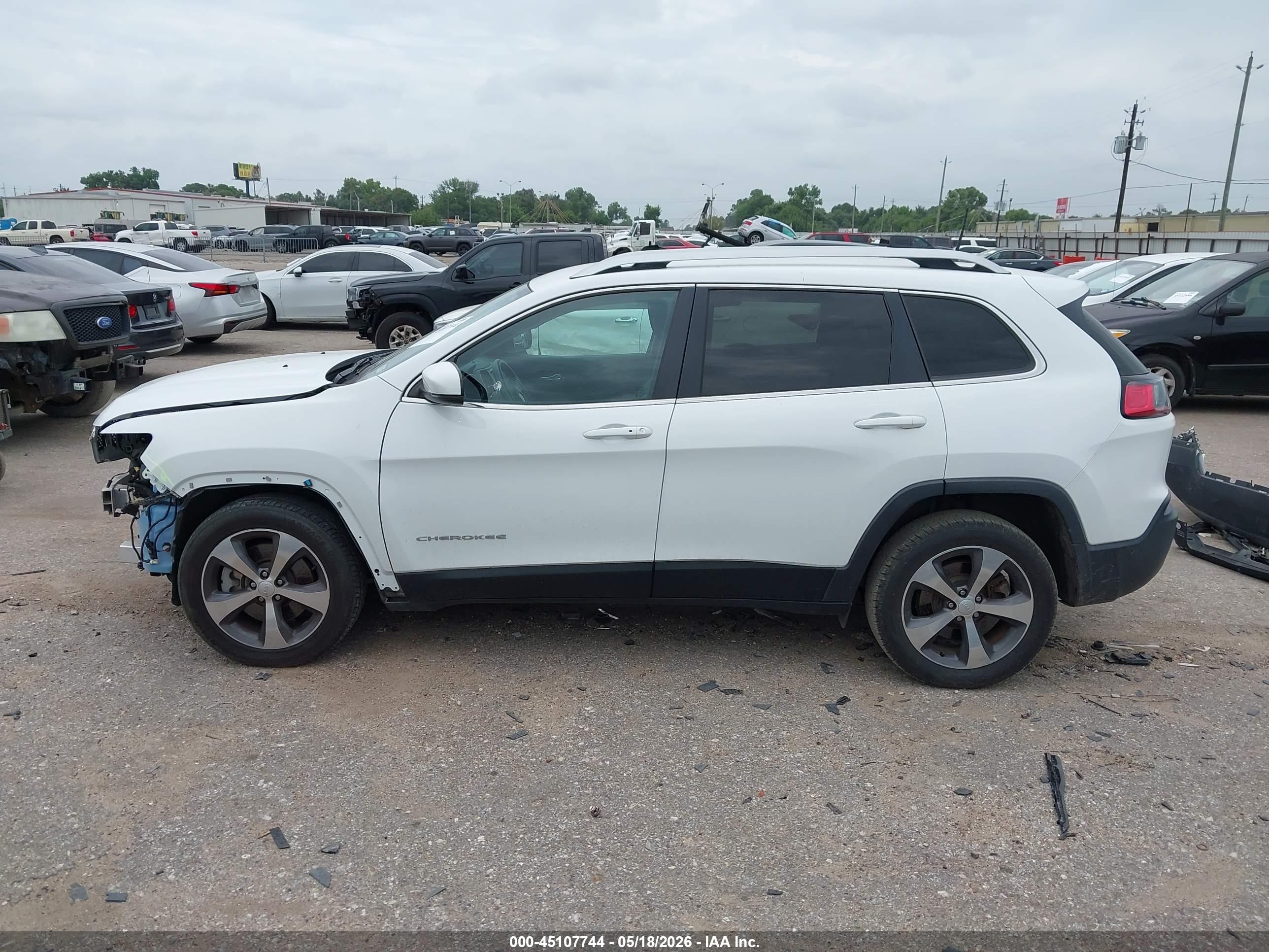 2019 JEEP CHEROKEE LIMITED FWD