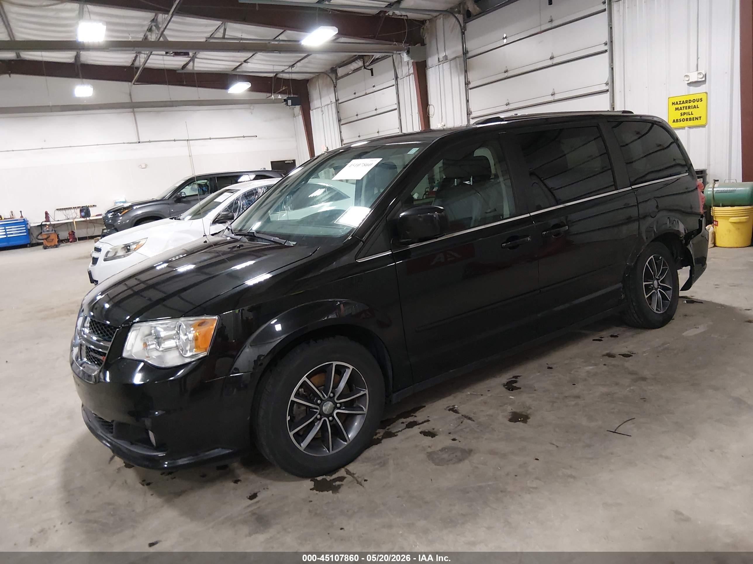 2017 DODGE GRAND CARAVAN SXT — I2