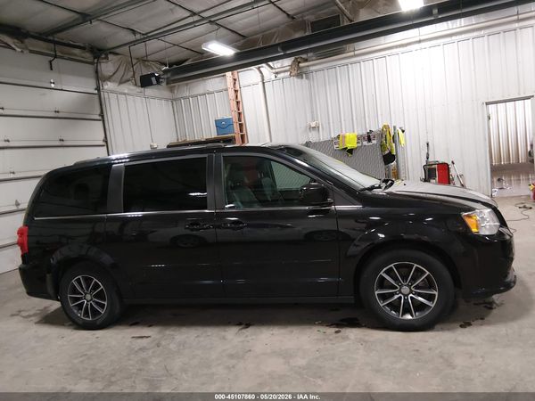 2017 DODGE GRAND CARAVAN SXT — I116