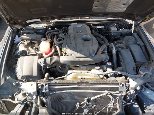 2018 LEXUS IS 300