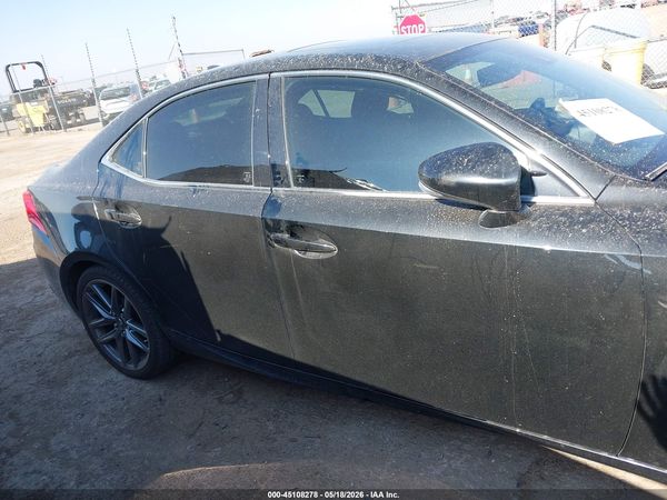 2018 LEXUS IS 300