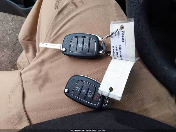 2021 HYUNDAI TUCSON SE