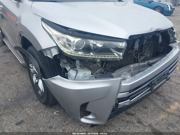 2017 TOYOTA HIGHLANDER LIMITED