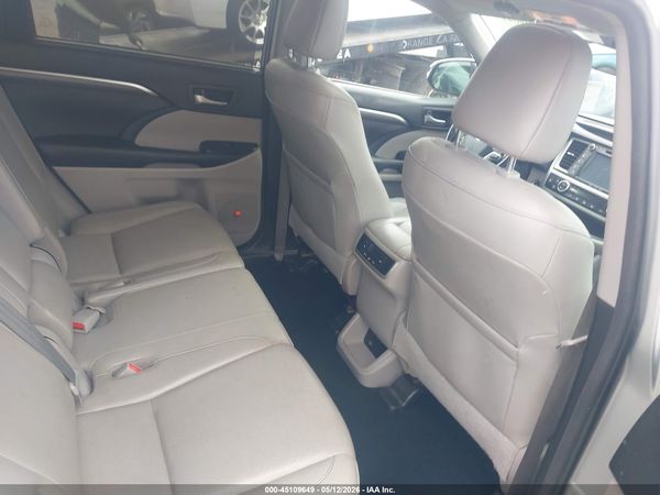 2017 TOYOTA HIGHLANDER LIMITED