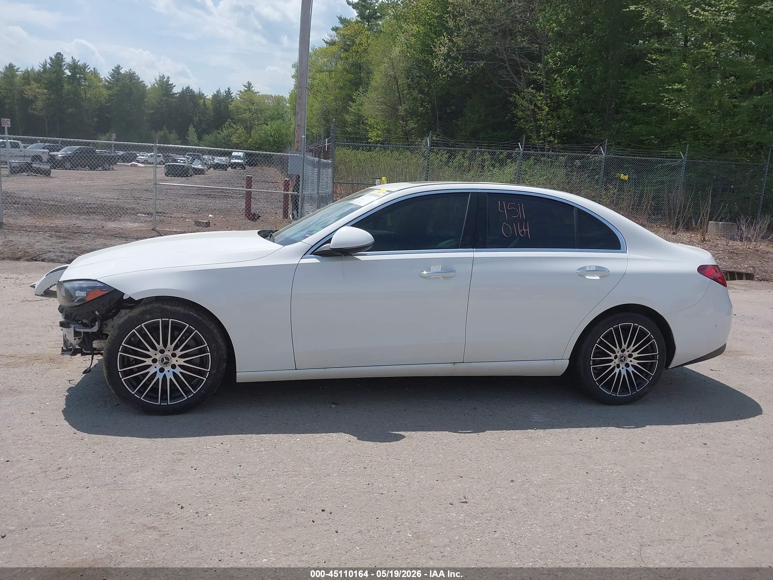 2024 MERCEDES-BENZ C 300