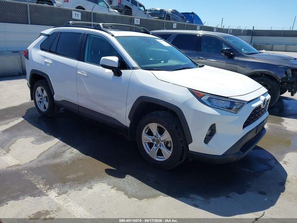 2019 TOYOTA RAV4 XLE