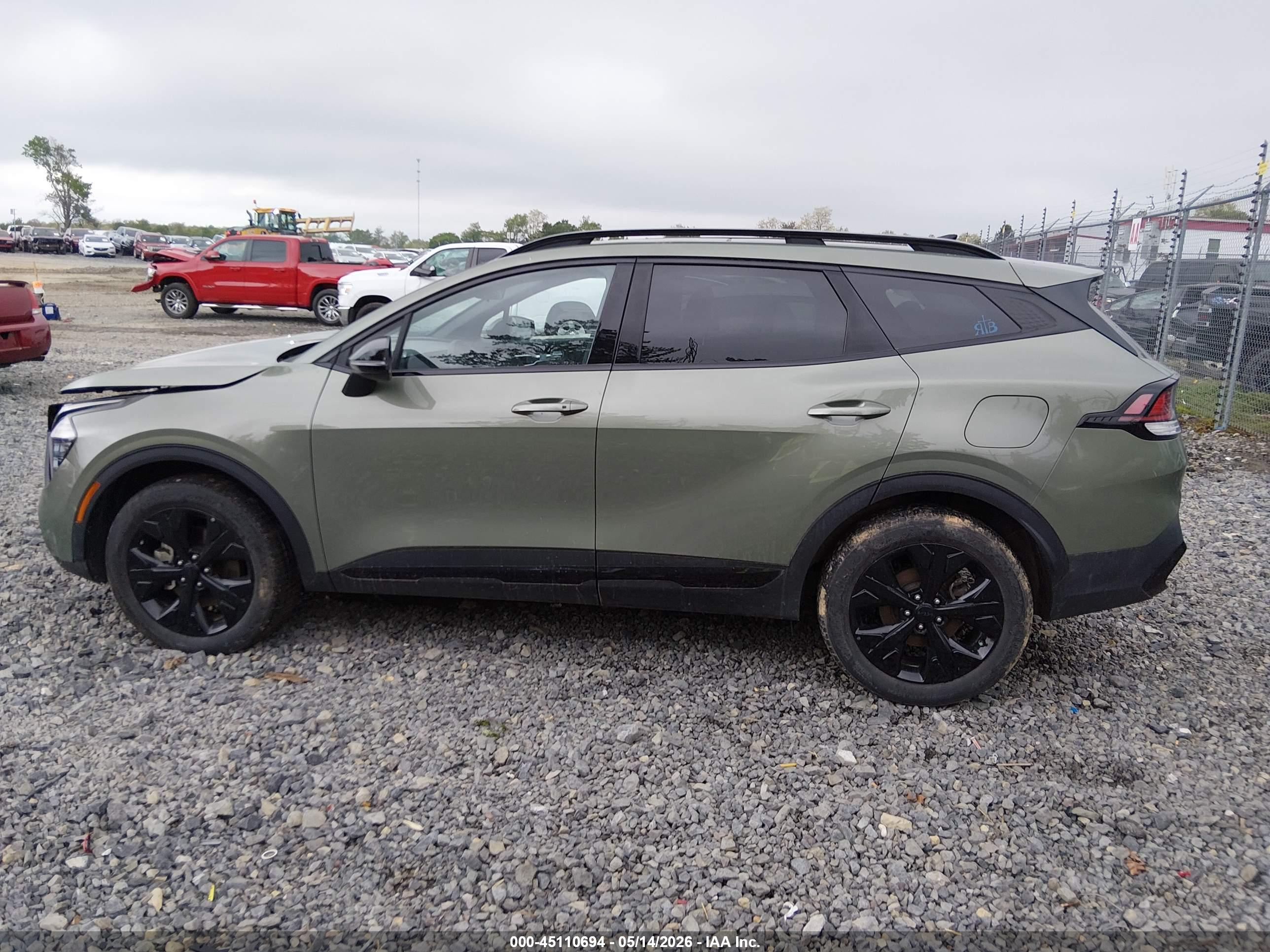 2025 KIA SPORTAGE X-LINE