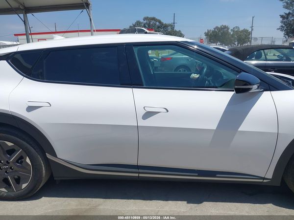 2025 KIA EV6 LIGHT RWD