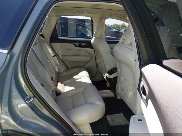 2023 VOLVO XC60 B5 ULTIMATE BRIGHT THEME