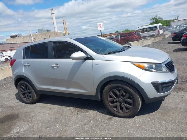 2016 KIA SPORTAGE LX