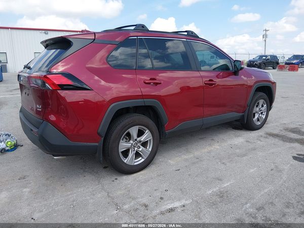 2025 TOYOTA RAV4 XLE