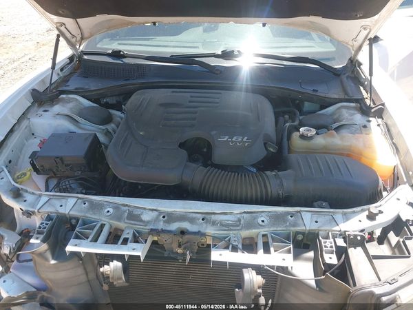 2017 DODGE CHARGER SE RWD