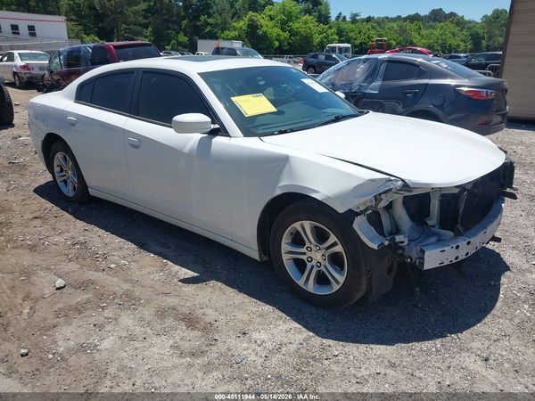 2017 DODGE CHARGER SE RWD