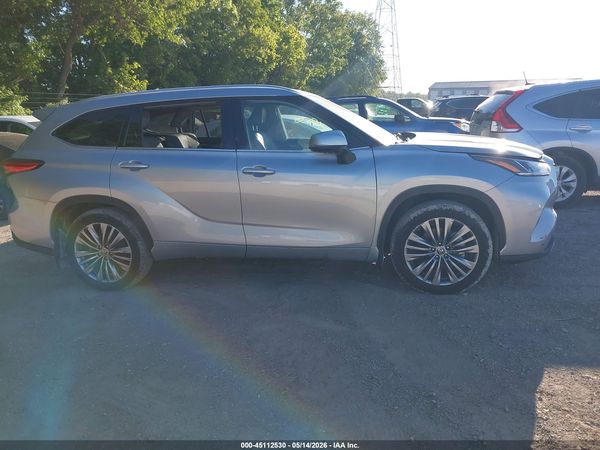 2021 TOYOTA HIGHLANDER PLATINUM