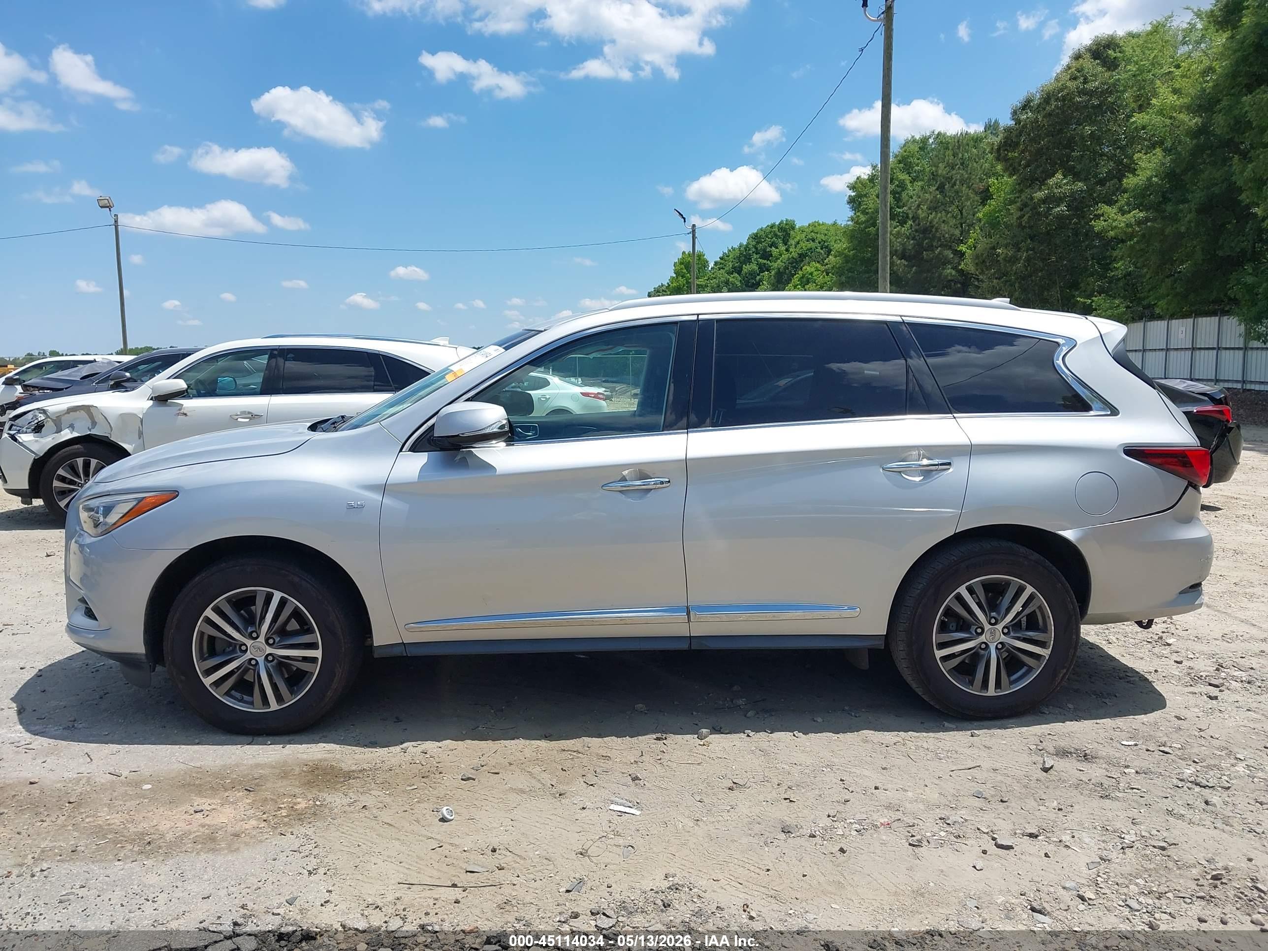 2016 INFINITI QX60