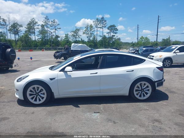 2021 TESLA MODEL 3