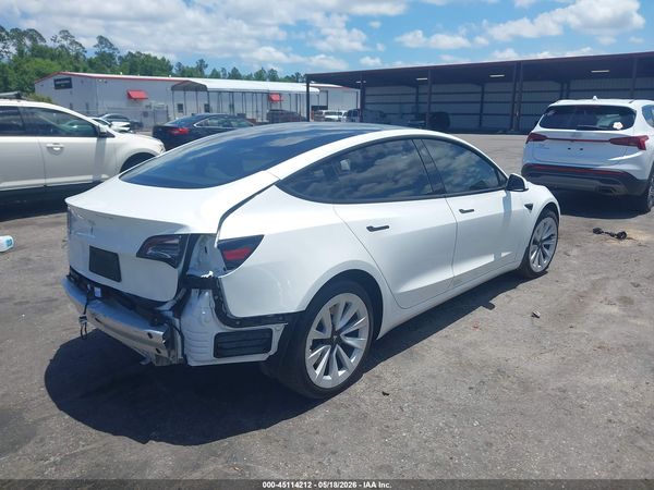 2021 TESLA MODEL 3