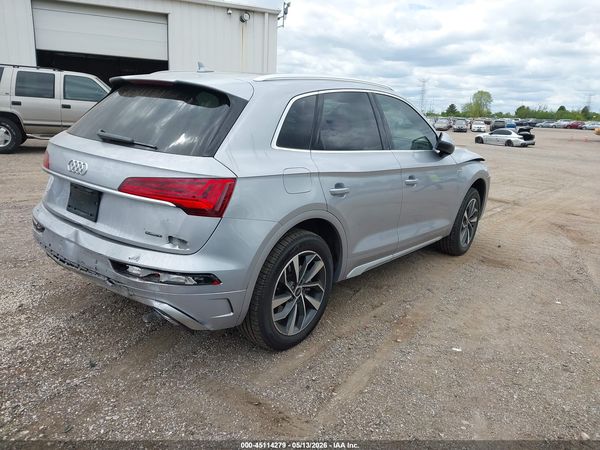 2022 AUDI Q5