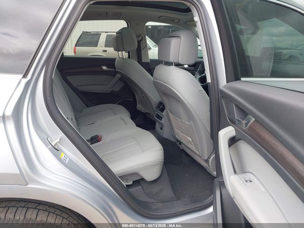 2022 AUDI Q5