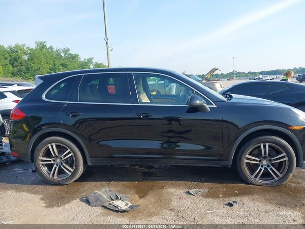 2014 PORSCHE CAYENNE PLATINUM EDITION