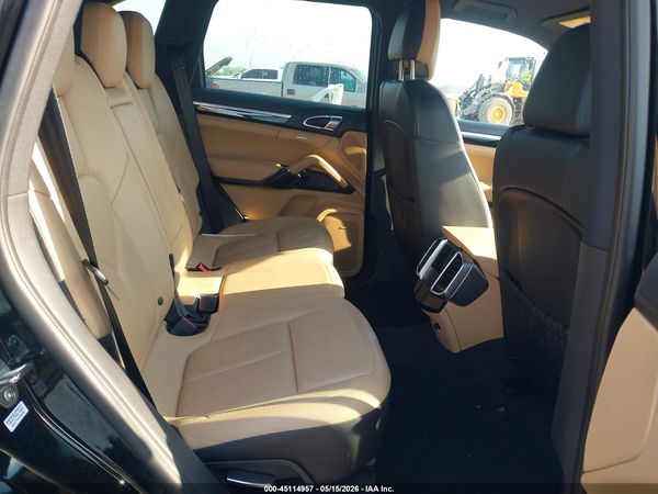 2014 PORSCHE CAYENNE PLATINUM EDITION