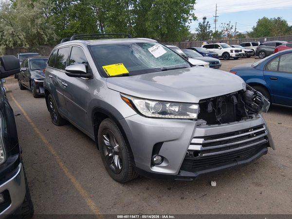 2017 TOYOTA HIGHLANDER LIMITED PLATINUM