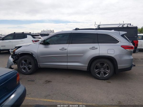 2017 TOYOTA HIGHLANDER LIMITED PLATINUM