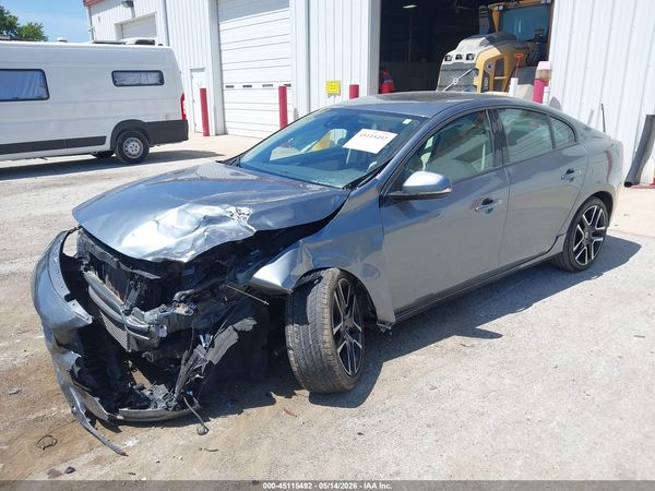 2018 VOLVO S60 T5 DYNAMIC