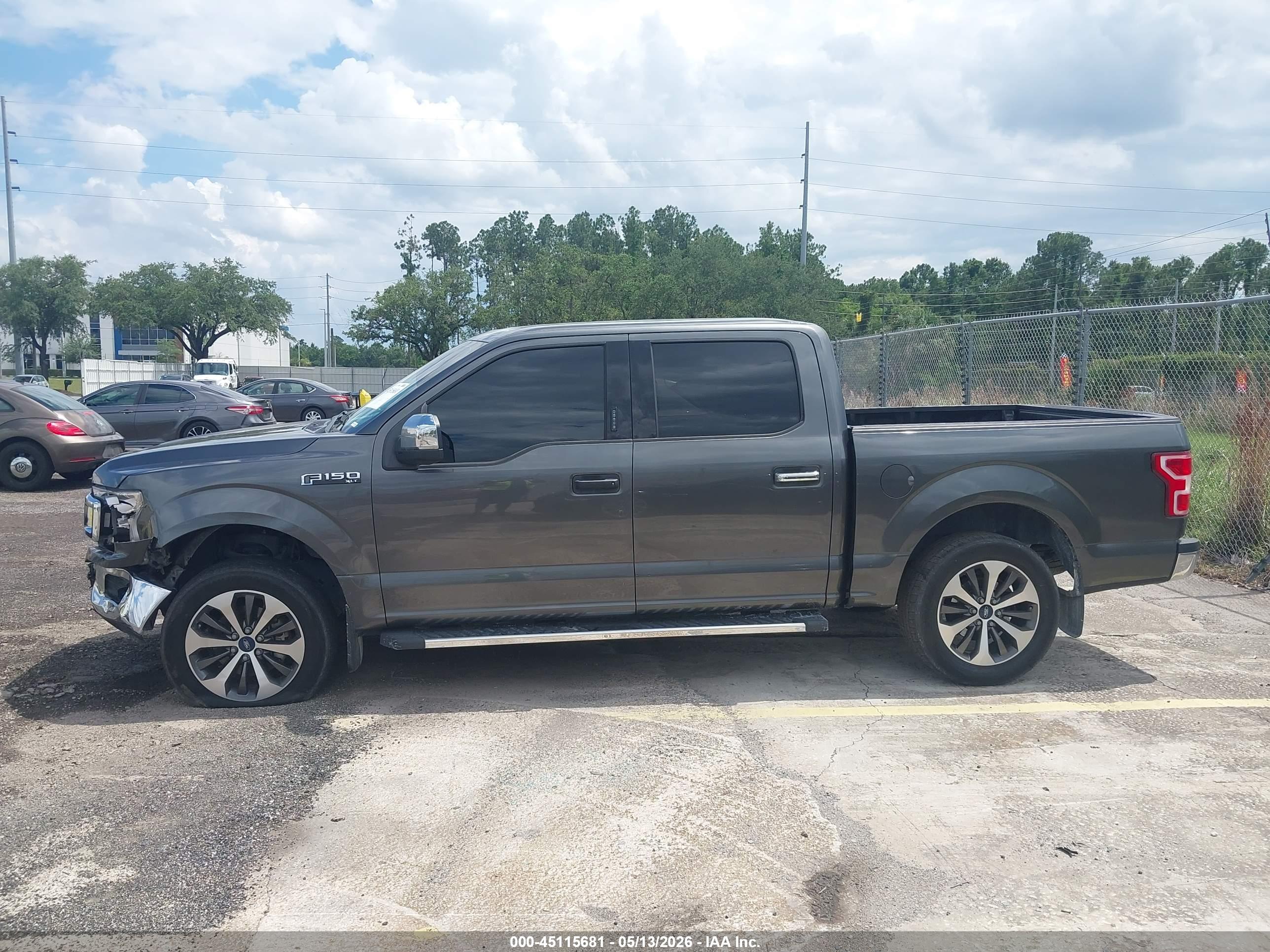 2018 FORD F-150 XLT