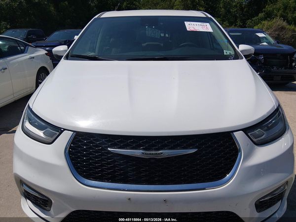 2023 CHRYSLER PACIFICA TOURING L — I6