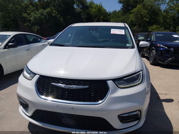 2023 CHRYSLER PACIFICA TOURING L — I115