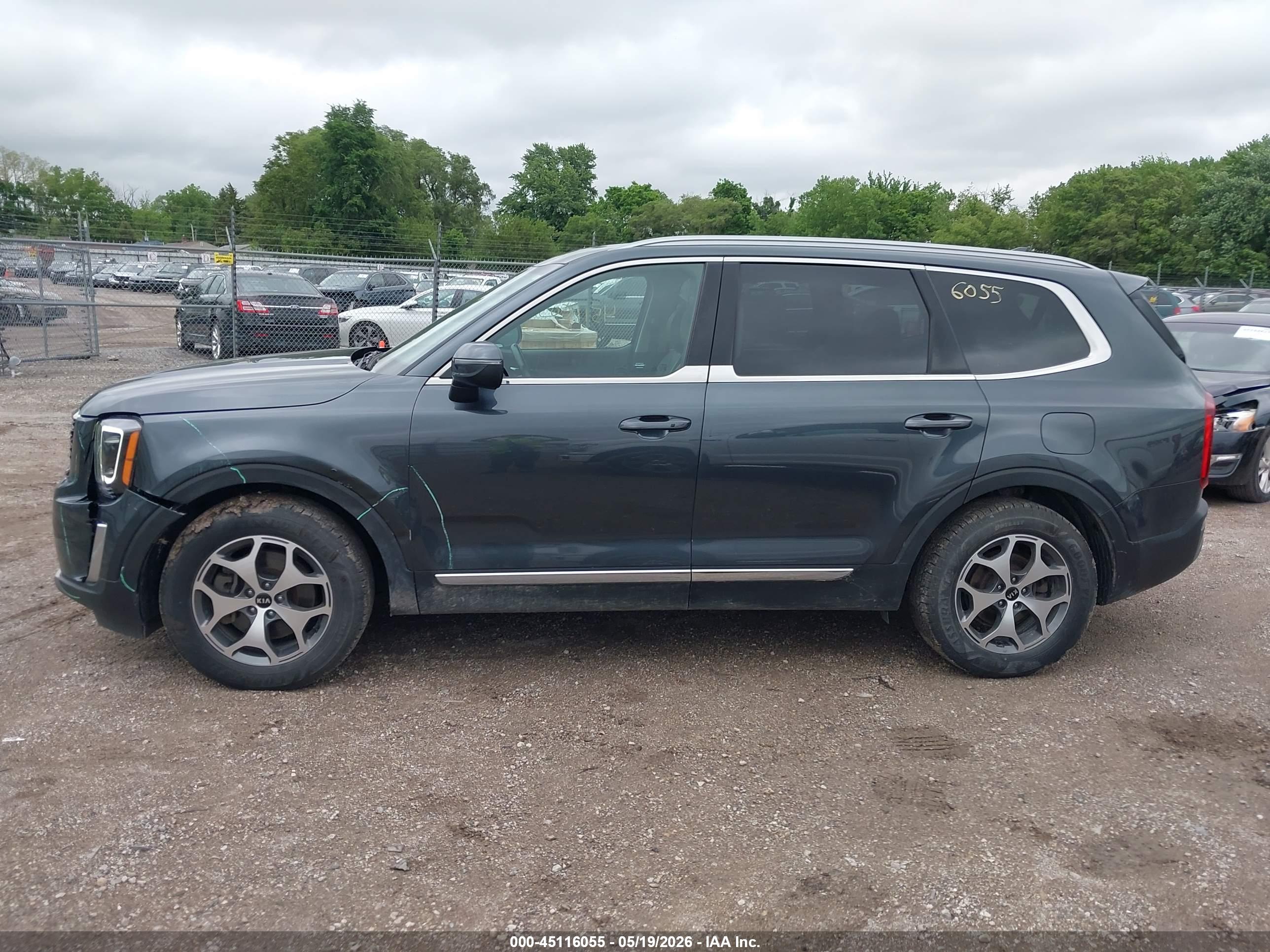 2020 KIA TELLURIDE EX