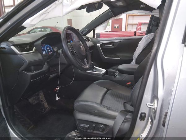 2025 TOYOTA RAV4 HYBRID XSE
