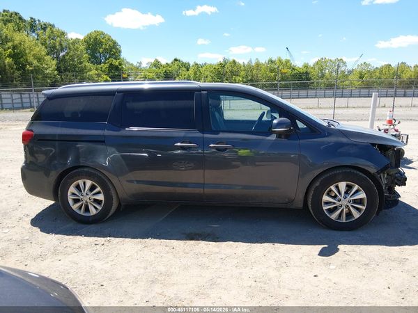 2017 KIA SEDONA LX