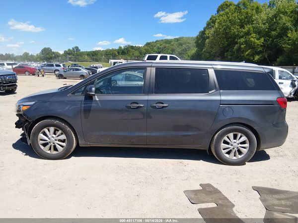 2017 KIA SEDONA LX