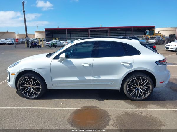 2024 PORSCHE MACAN T