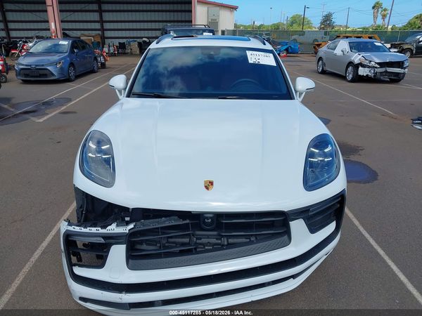 2024 PORSCHE MACAN T