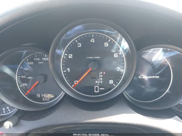 2016 PORSCHE CAYENNE