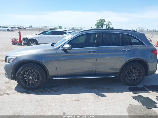 2017 MERCEDES-BENZ GLC 300 4MATIC