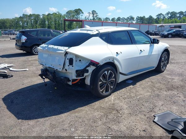 2024 KIA EV6 GT-LINE